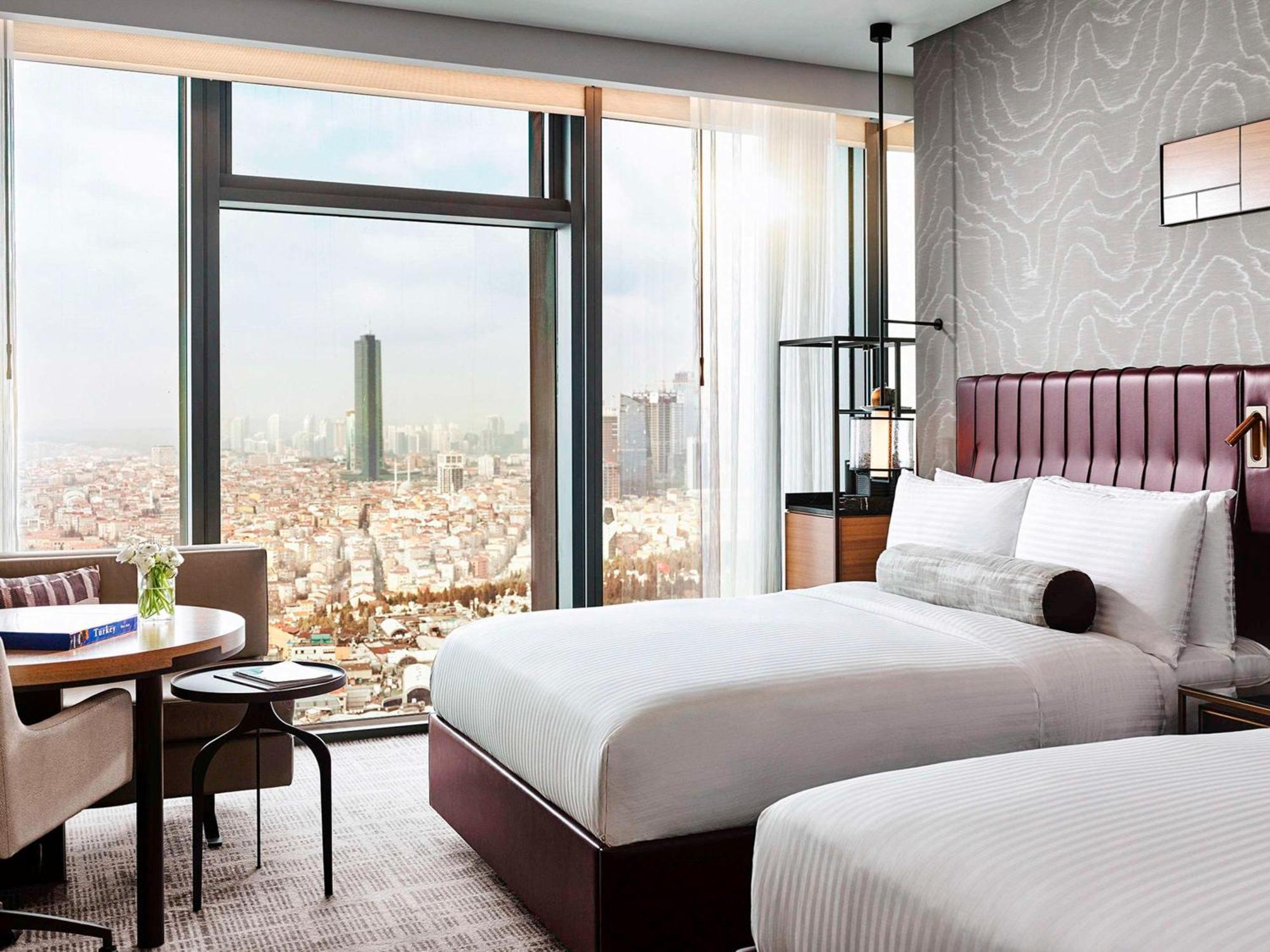 Fairmont Quasar Otel 5*
