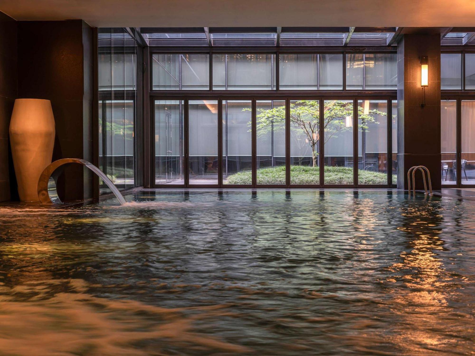 Fairmont Quasar Otel 5*